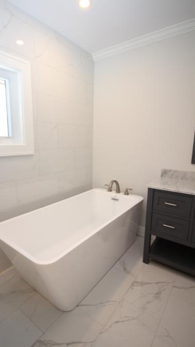 Tub