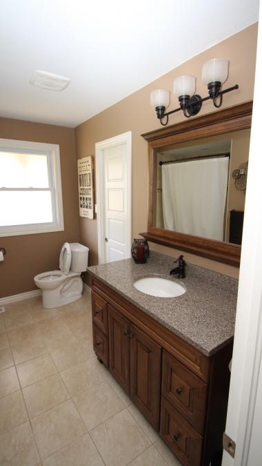 Bathroom vanity